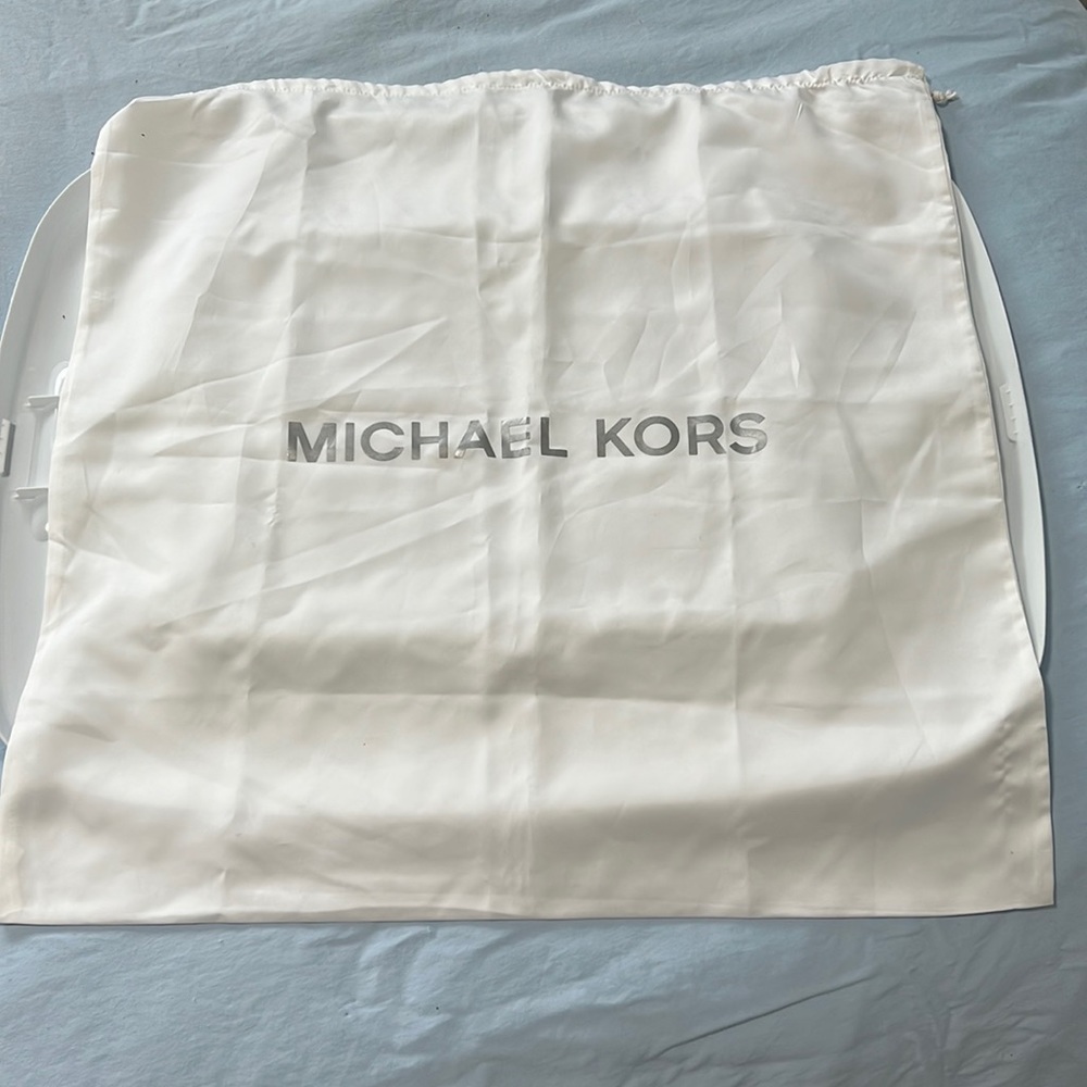 Michael Kors silky drawstring dustbag white MK